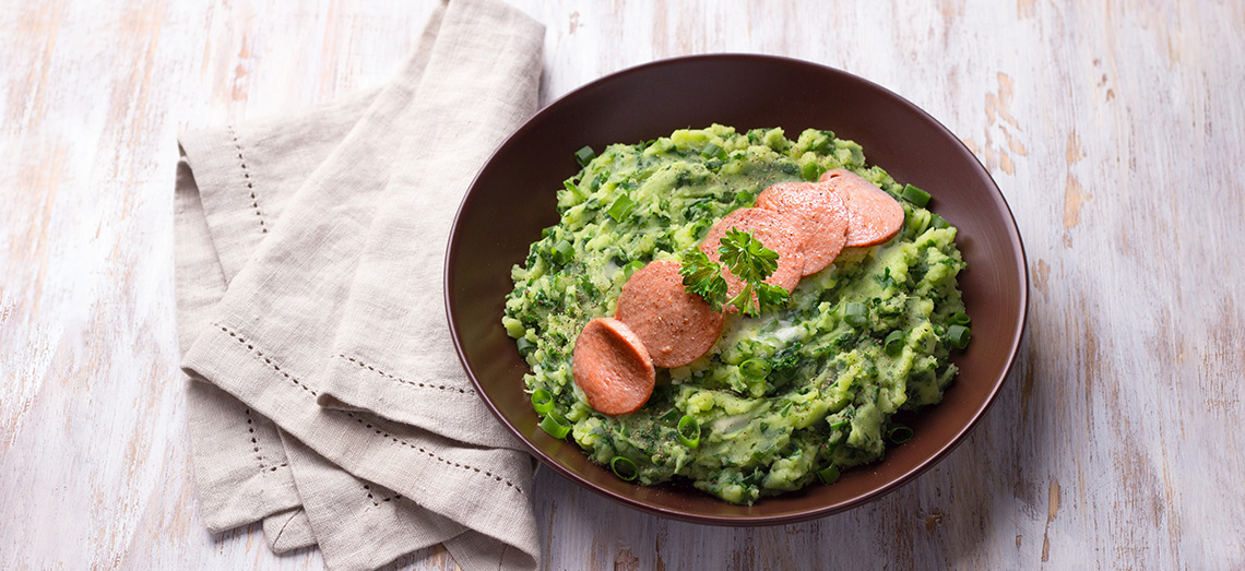 Klassieke boerenkool stamppot met Goudse kaas