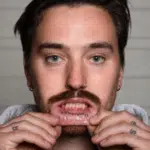 De tatoeage van Josse